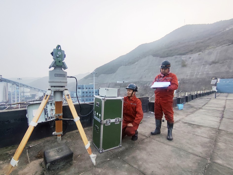 1747640404499675.jpg 徐亮亮摄影.jpg